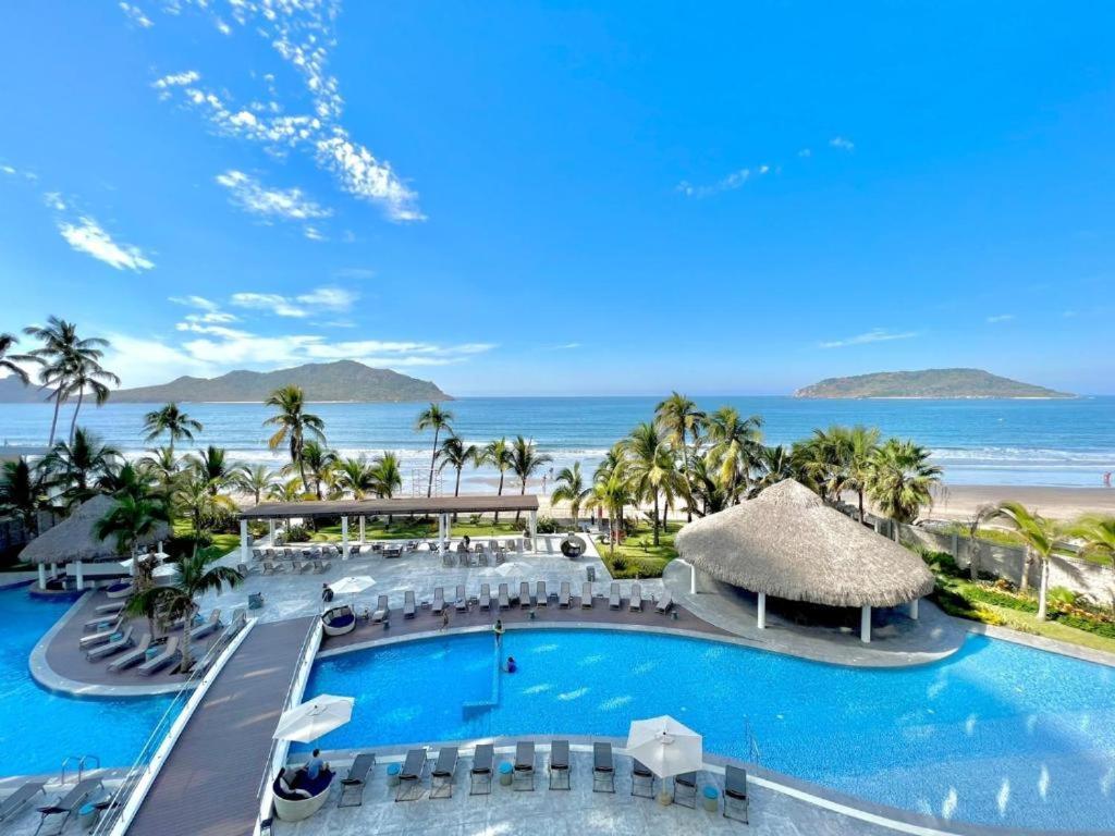 マサトランCamino Al Mar "Departamento En Playa"アパートメント エクステリア 写真