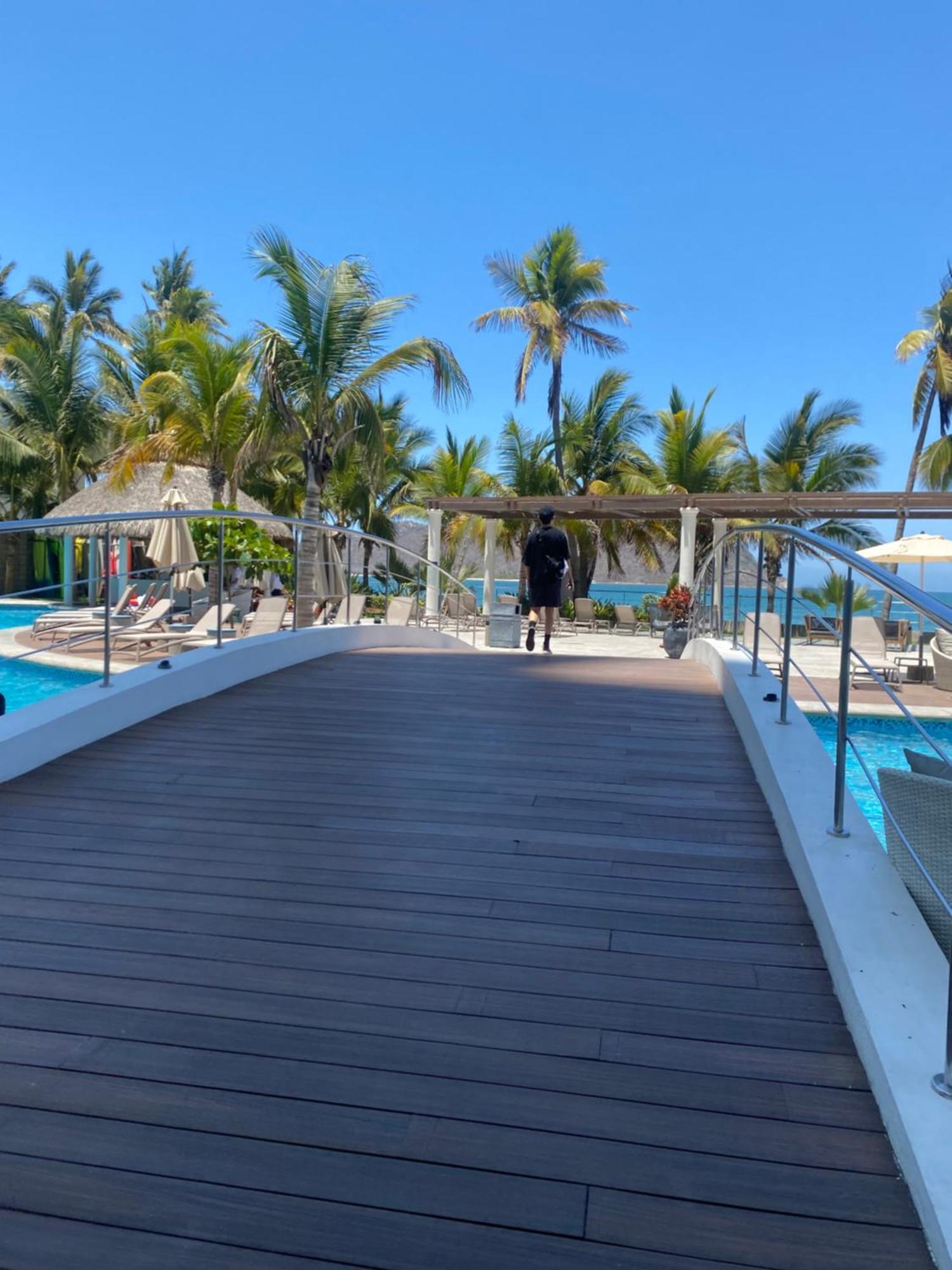 マサトランCamino Al Mar "Departamento En Playa"アパートメント エクステリア 写真